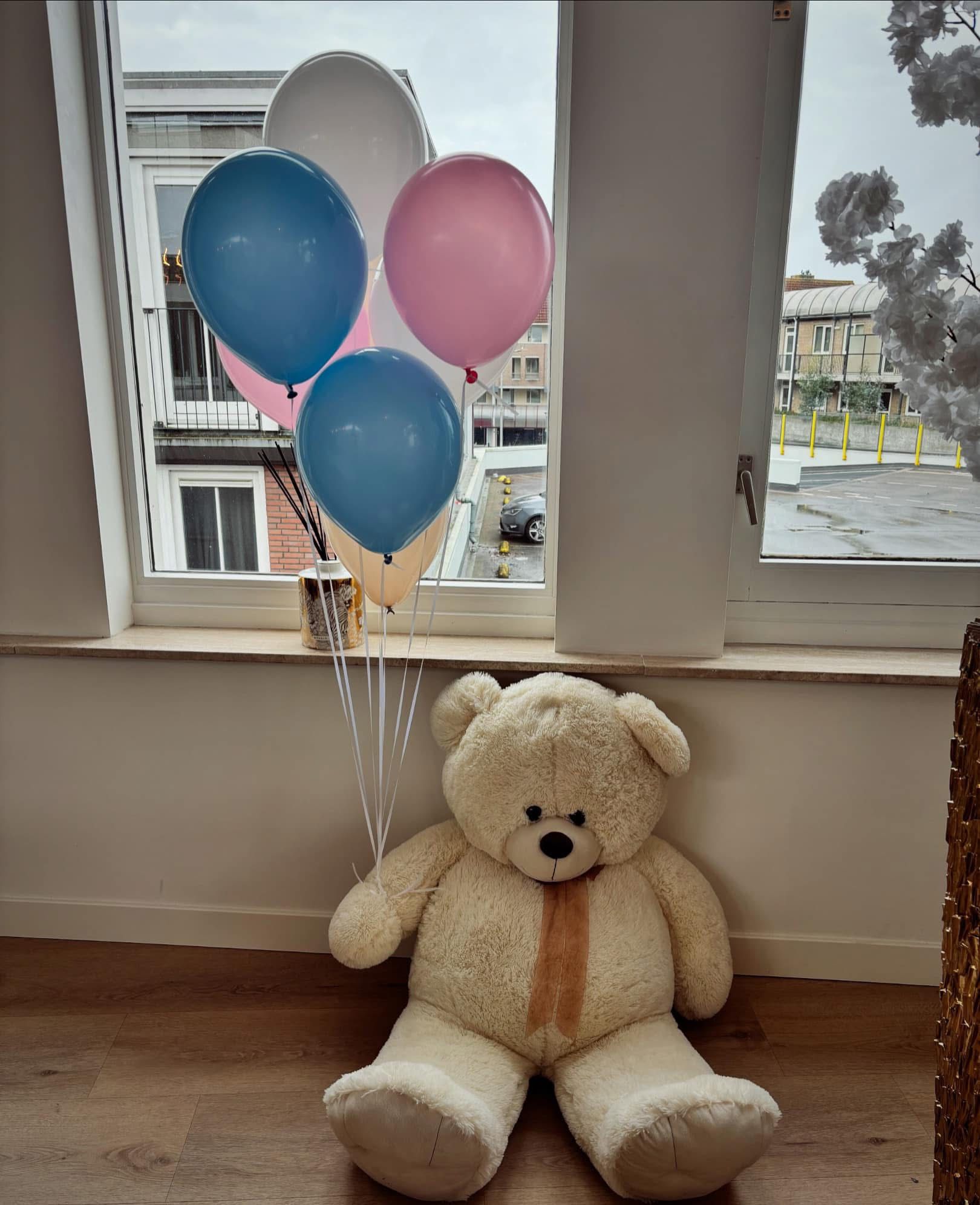 Helium ballonnen met beer